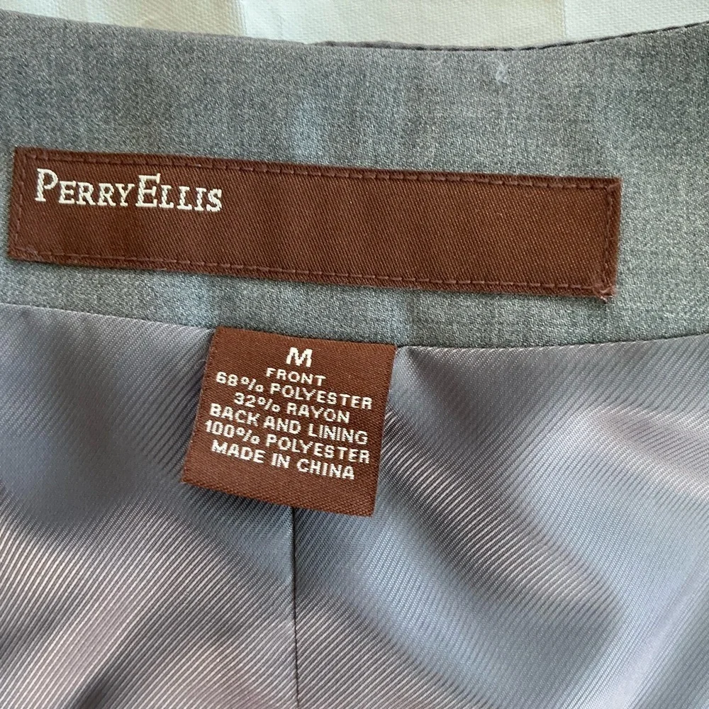 Perry Ellis Men's Charcoal Gray Five-Button Dress Vest Size Medium
